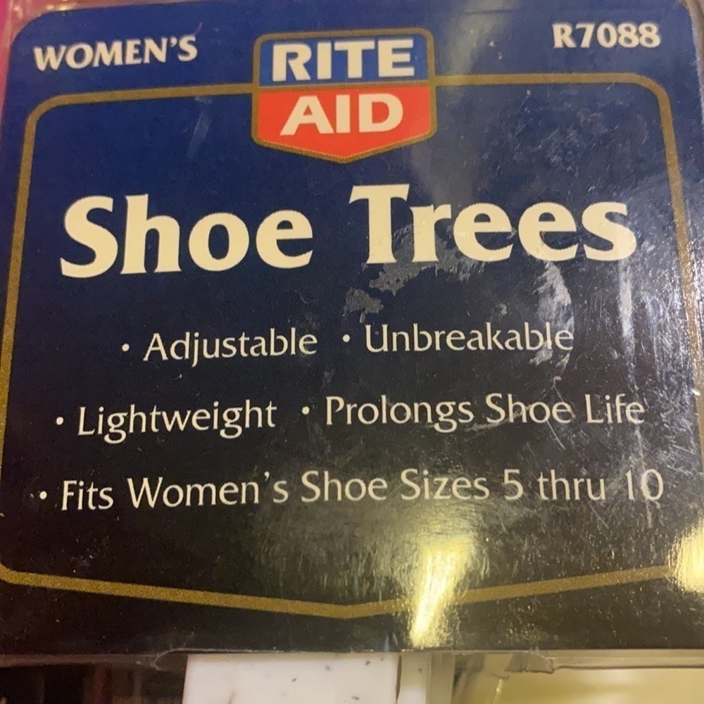 2/$20.  Nice Little Shoe Helps Bundle - Picture 6 of 6